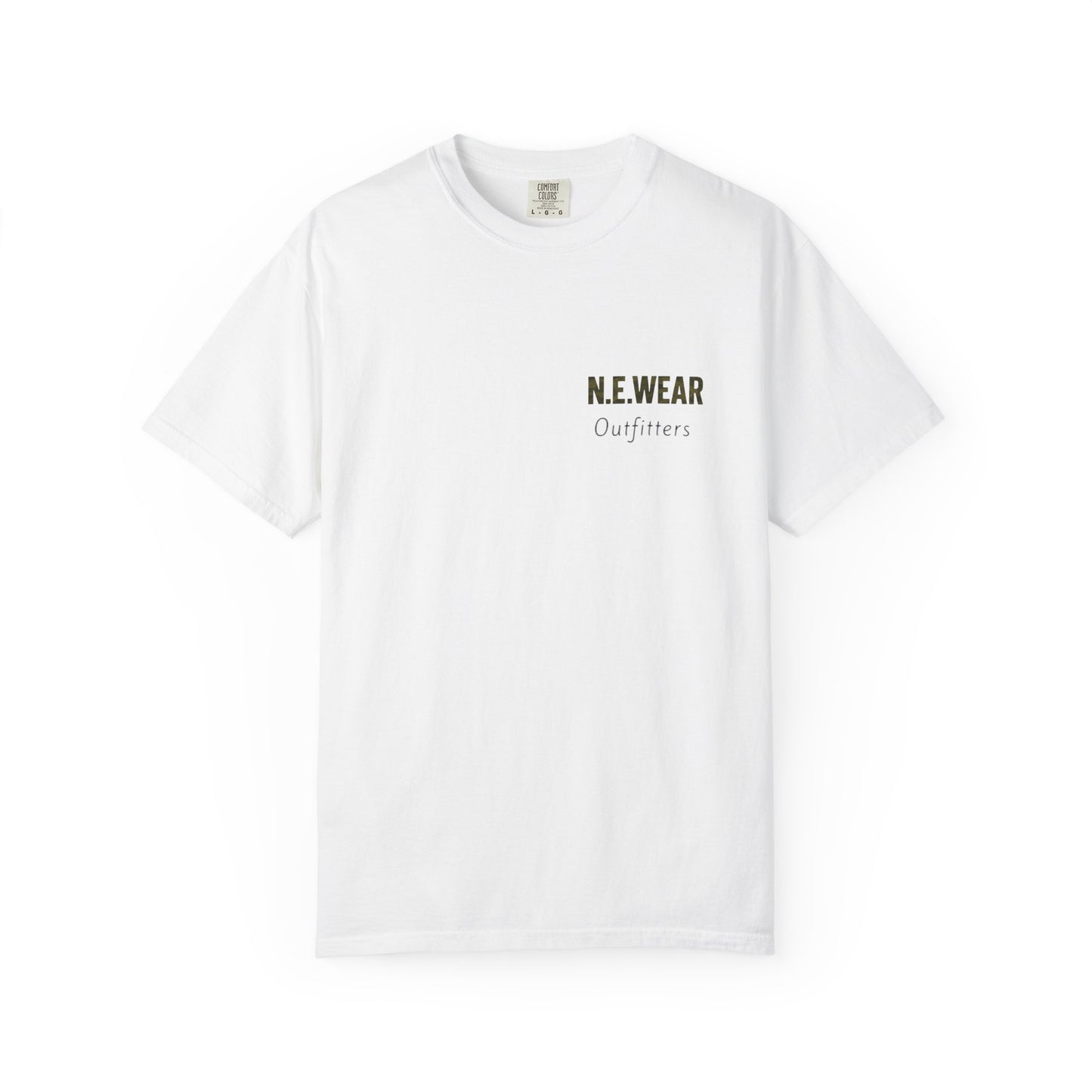 White tail buck graphic T